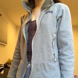 Patagonia grey fleece